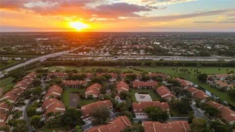 7970 La Mirada Dr 20 Boca Raton FL 33433