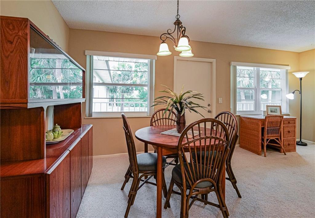 35 Vista Gardens Trail 205