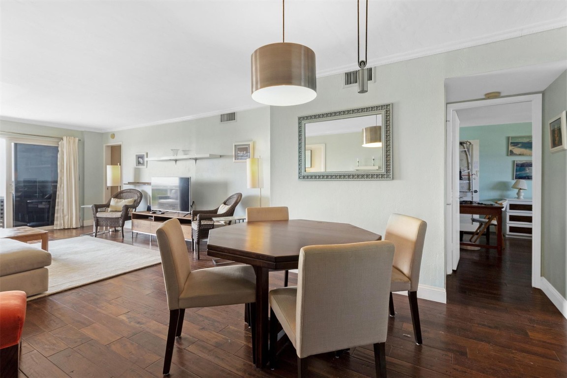 HILLSBORO ISLAND HOUSE - Residential