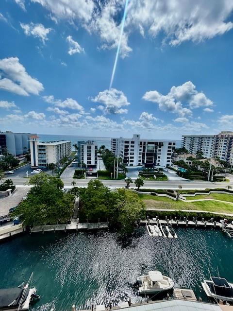 HILLSBORO ISLAND HOUSE - Residential