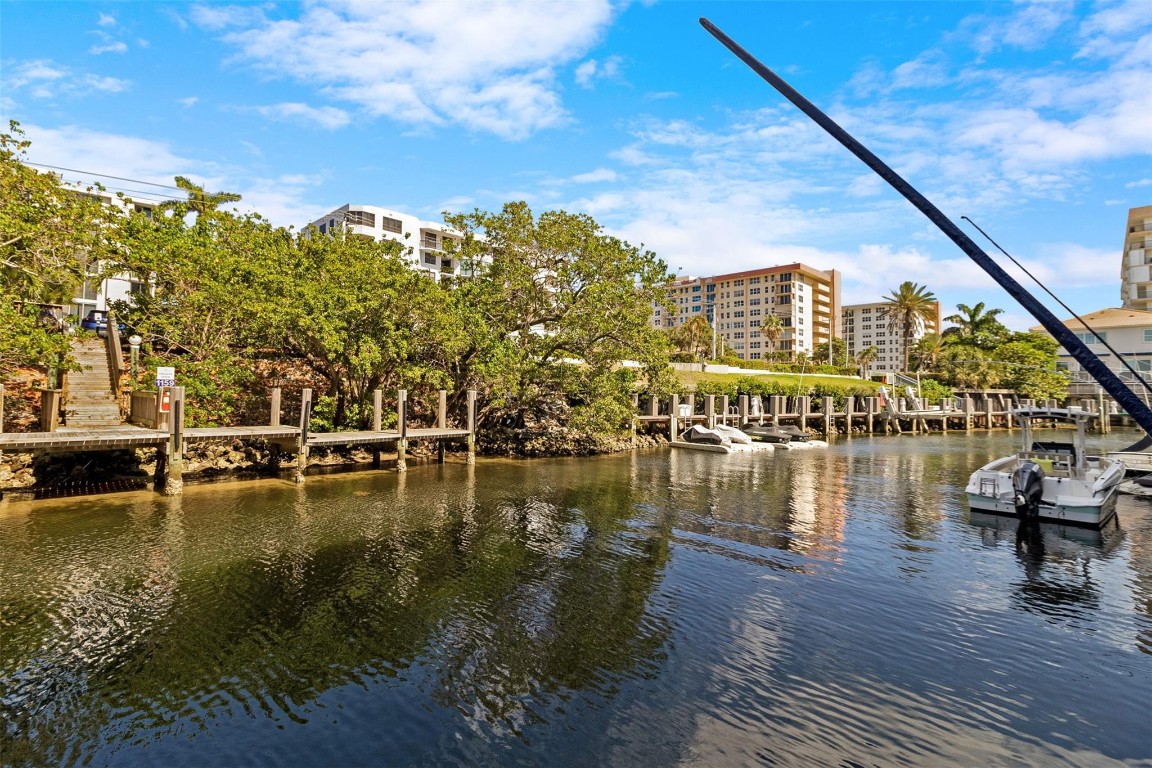 HILLSBORO ISLAND HOUSE - Residential