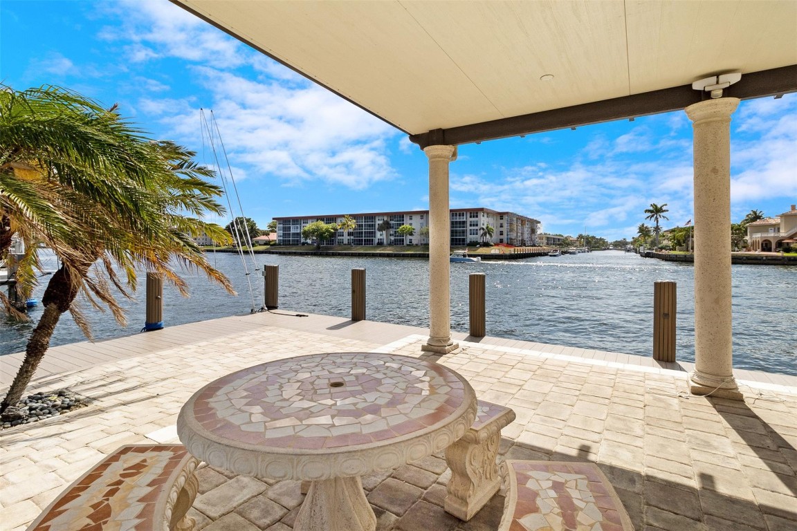 HILLSBORO ISLAND HOUSE - Residential