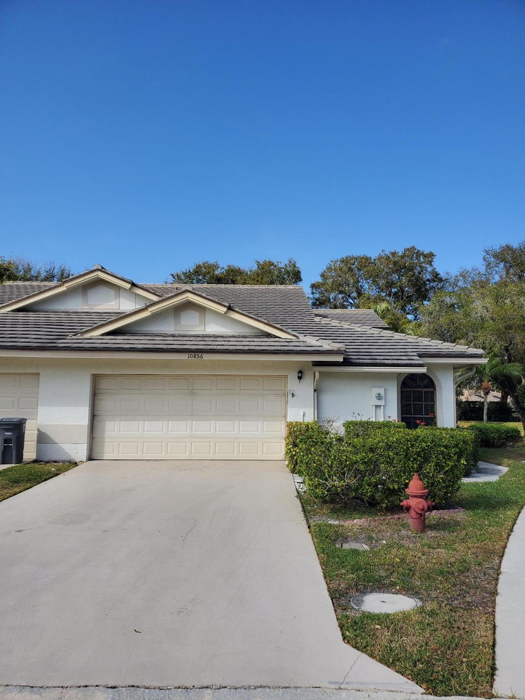 Photo of 10856 Stafford Circle N, Boynton Beach, FL 33436 (MLS # R11165851)