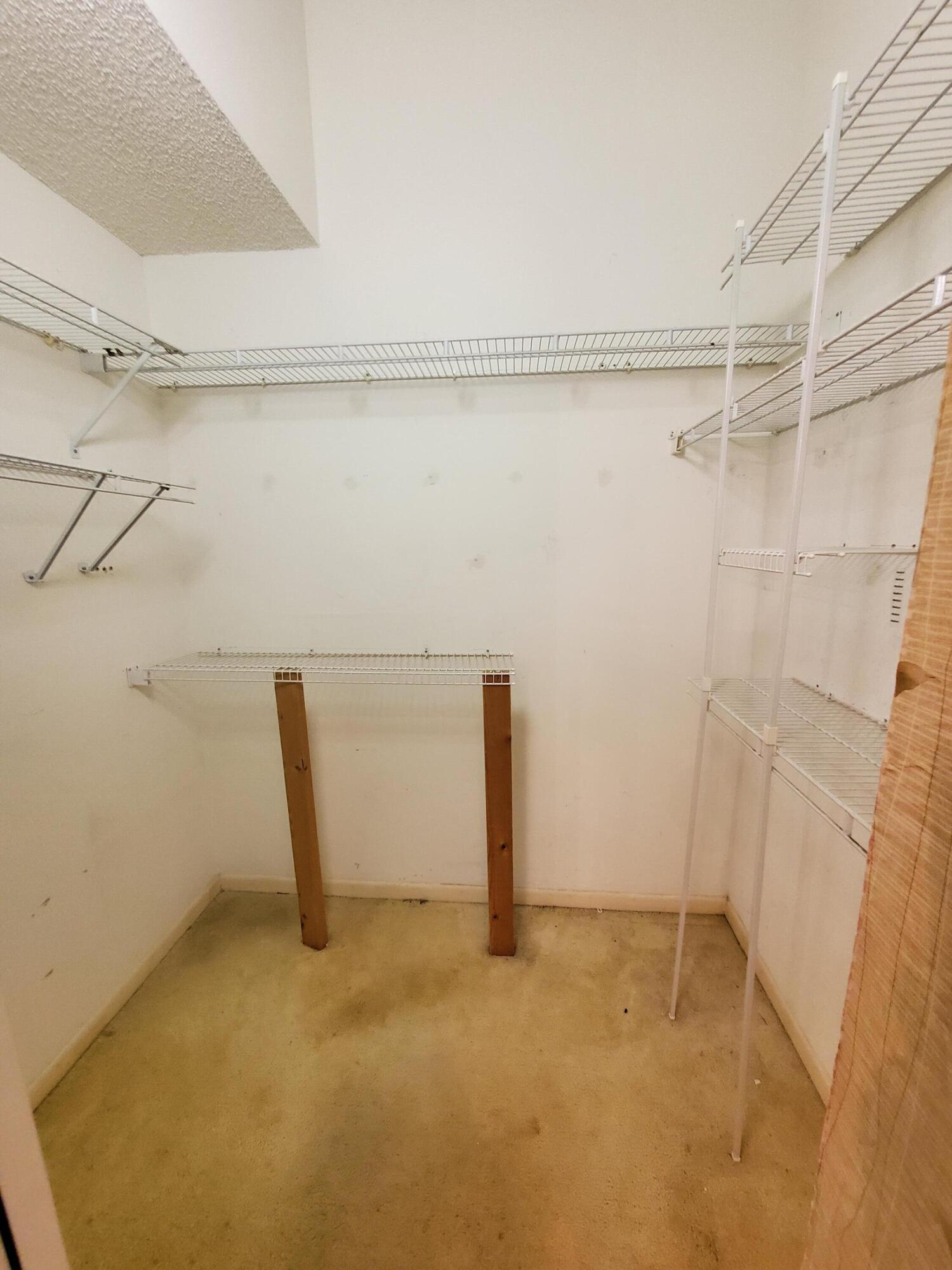 BRIGHTON LAKES - Residential