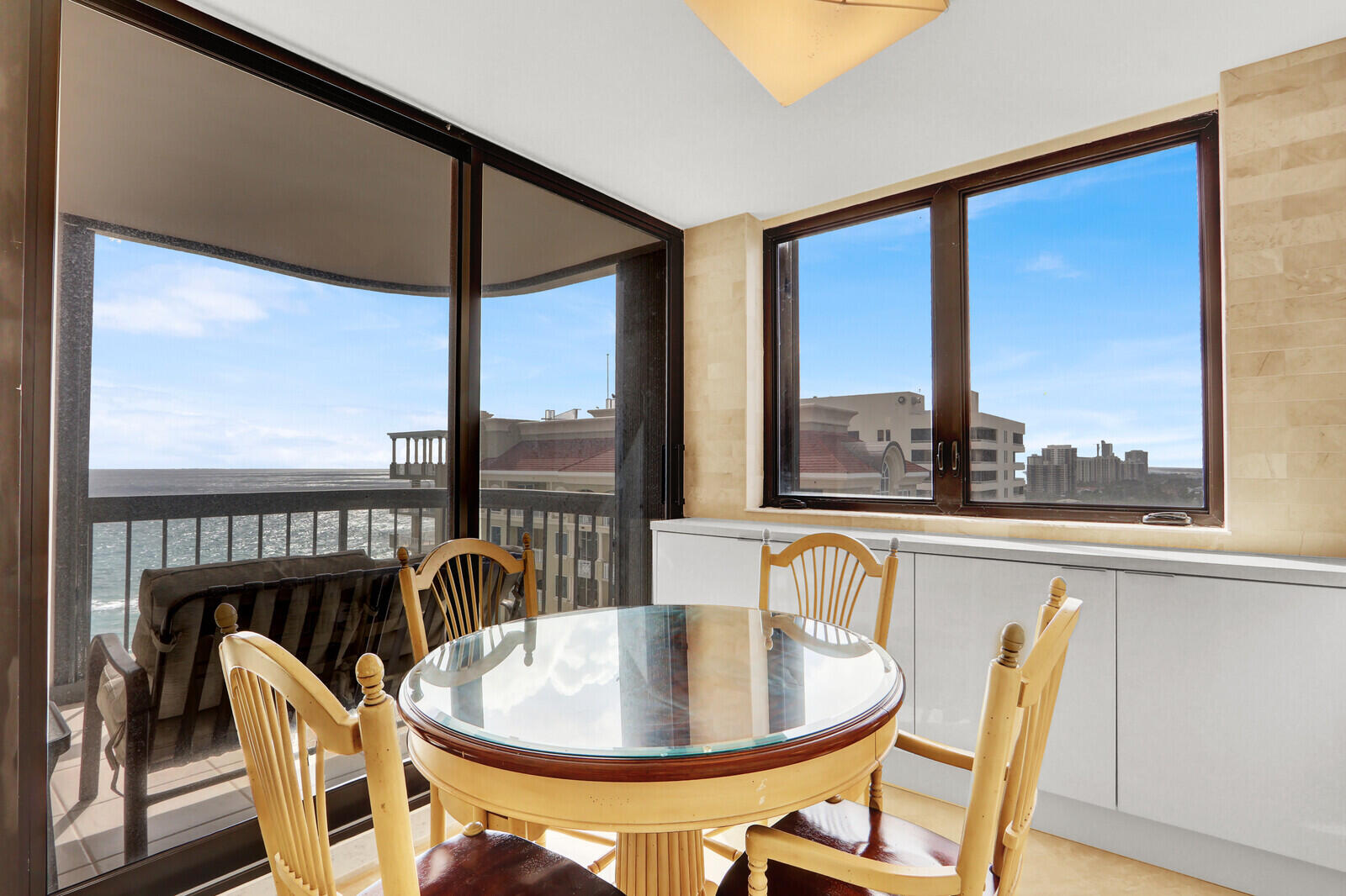 EASTPOINTE CONDO - Residential