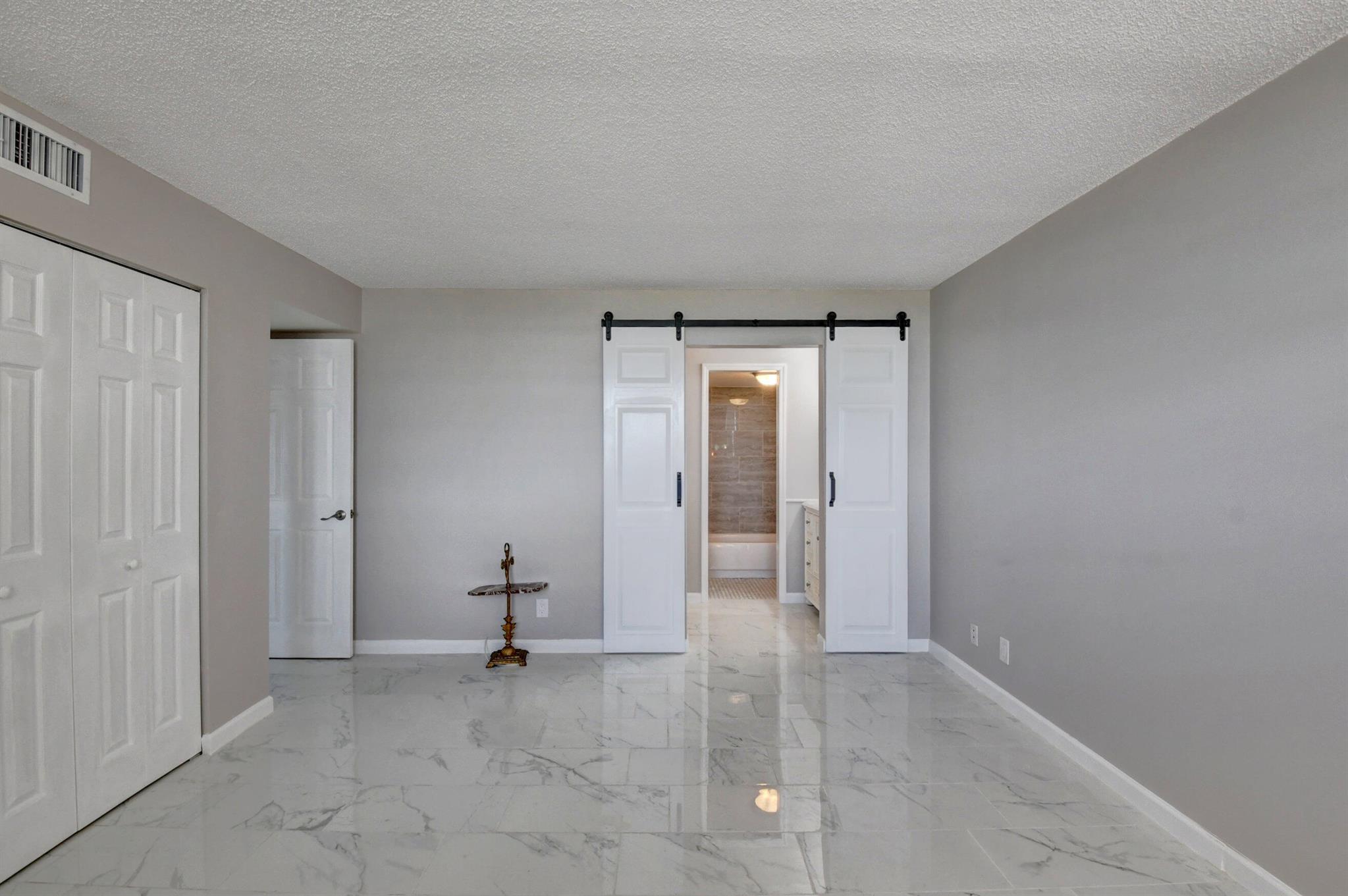 BOCA TEECA CONDO 3 - Residential