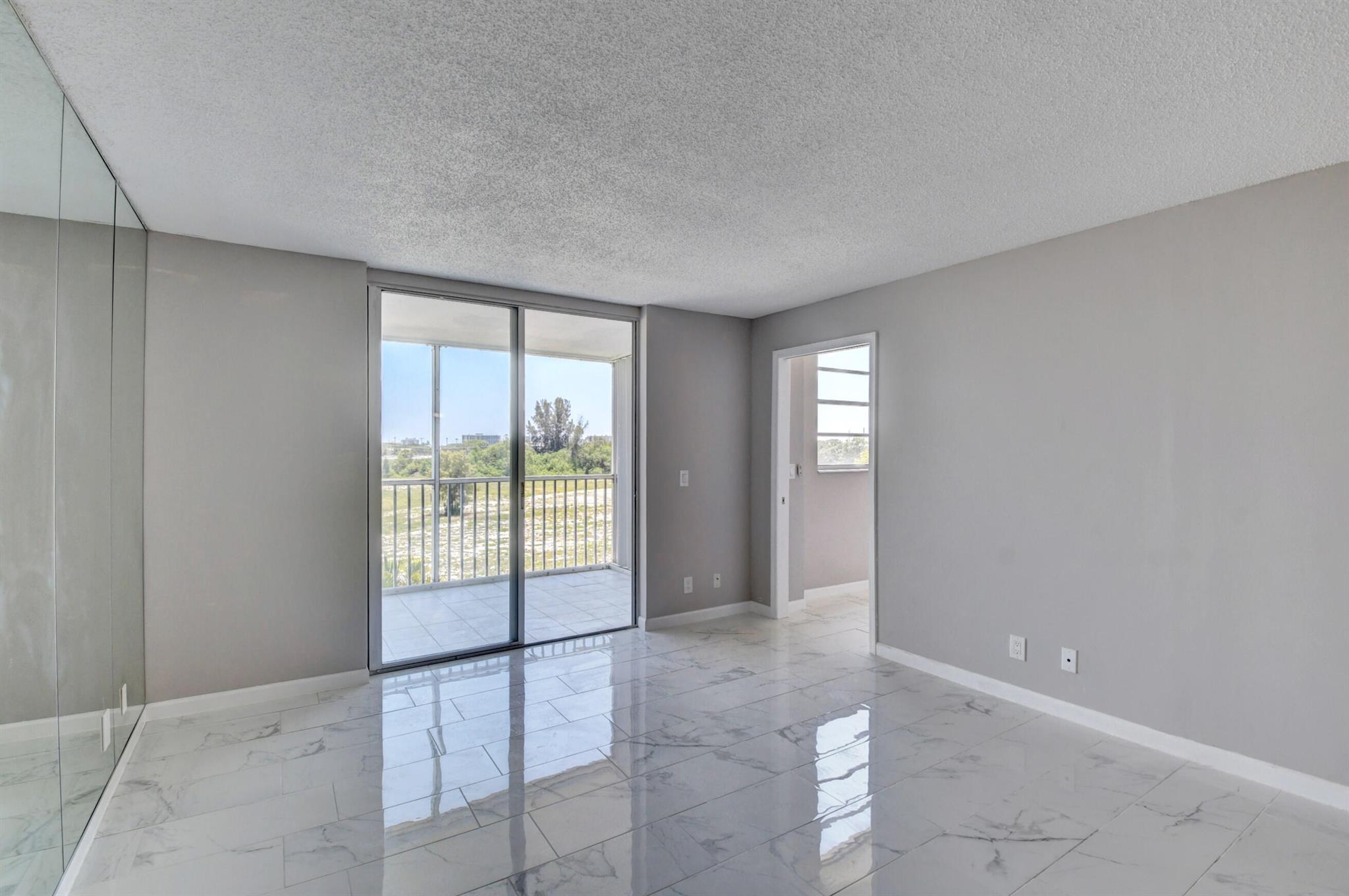 BOCA TEECA CONDO 3 - Residential