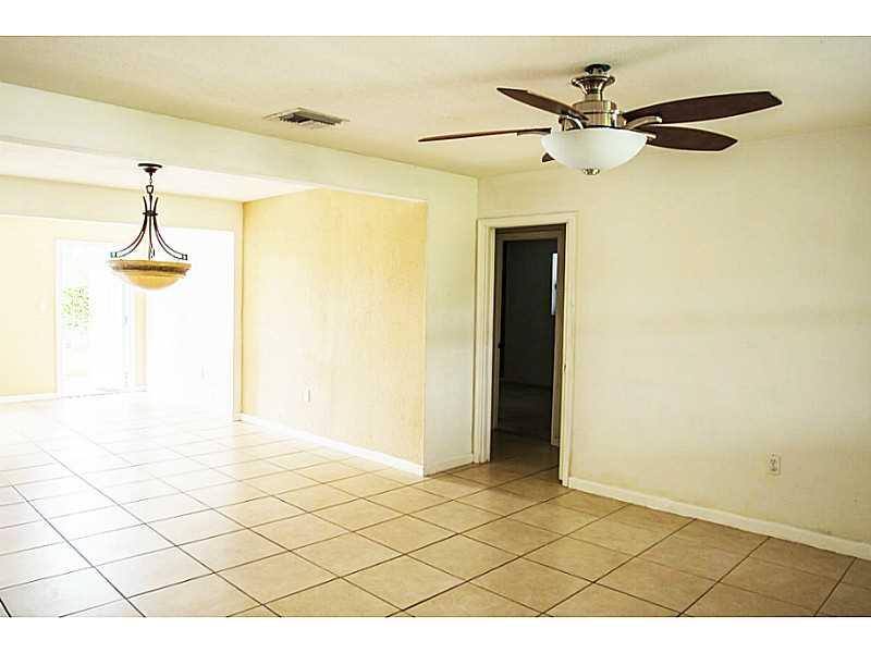 DRIFTWOOD ESTATES NO 23 5 - Residential