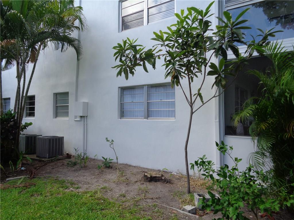 Century Village East - Residential