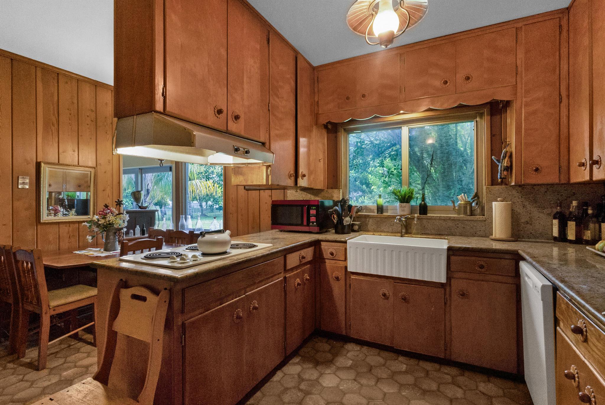 FT LAUDERDALE TRUCK FARMS - Residential