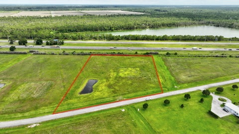 Photo of 3800 SW Briarbrook Way, Palm City, FL 34990 (MLS # B26039337)