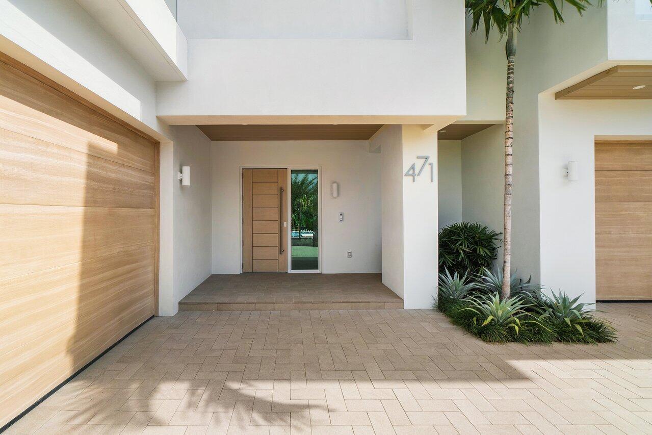 471 NW 9th Street