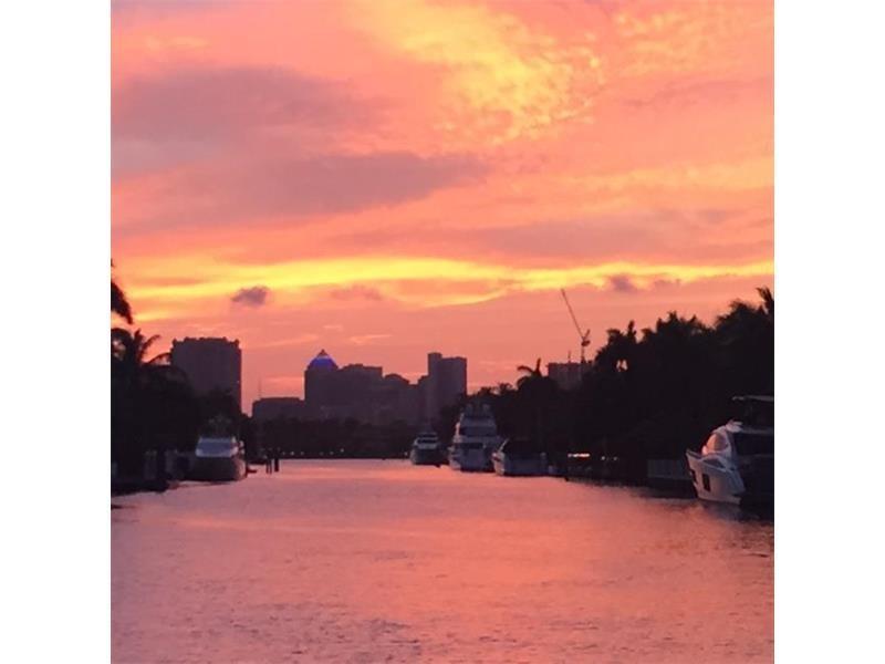 DEL LAGO ISLE - Residential