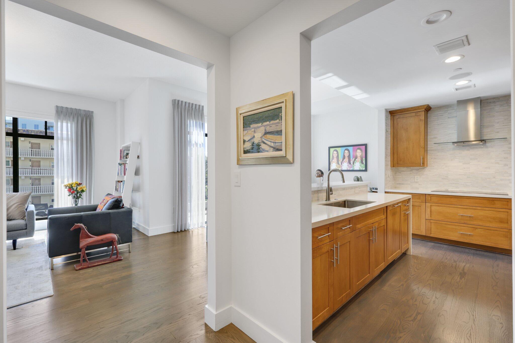 200 E Palmetto Park Road 7