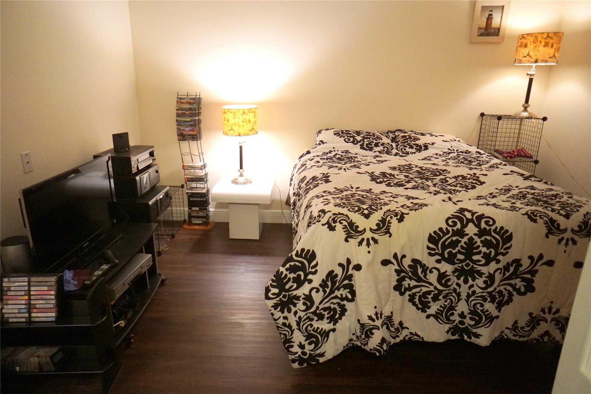 Somerset  BLD  E - Residential