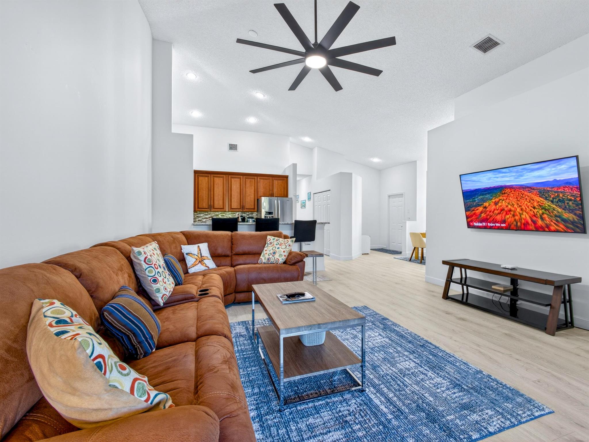 CORAL TRACE - Residential Lease