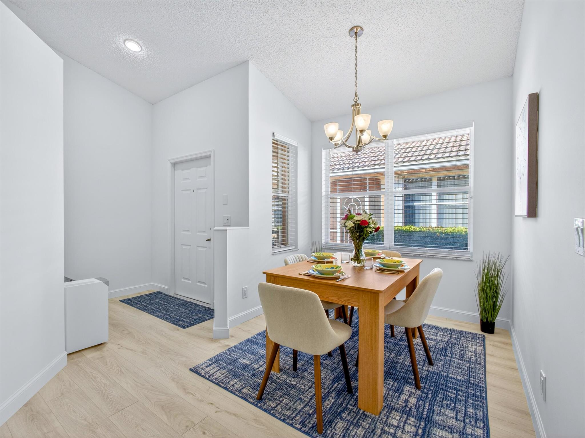 CORAL TRACE - Residential Lease