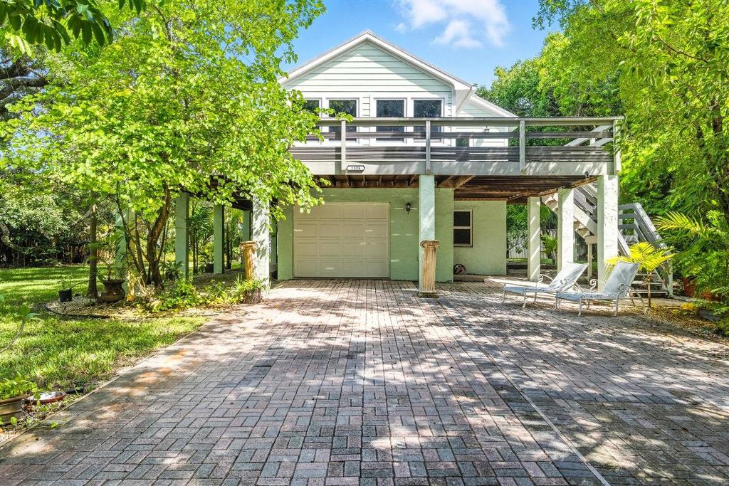 Photo of 1398 SW Palm City Road, Stuart, FL 34994 (MLS # R11126285)