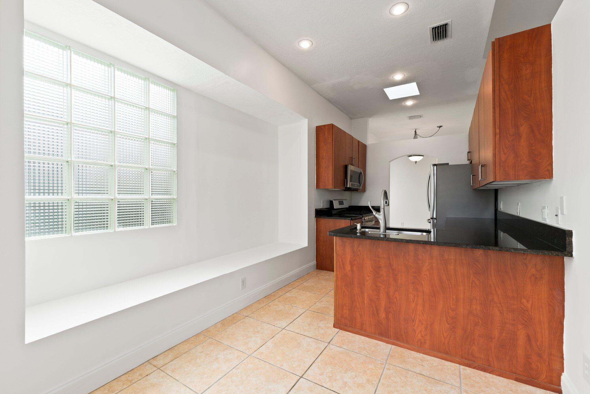 Presidential Cove - Residential