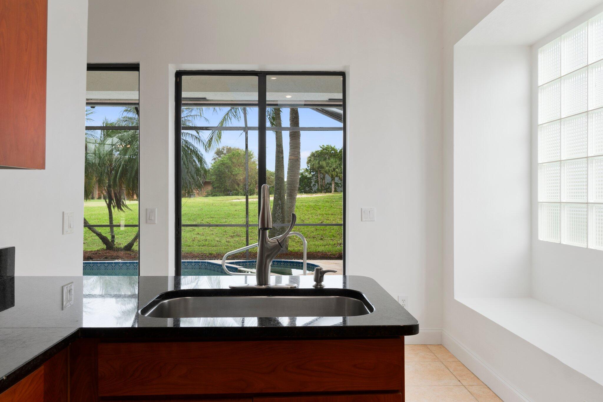 Presidential Cove - Residential