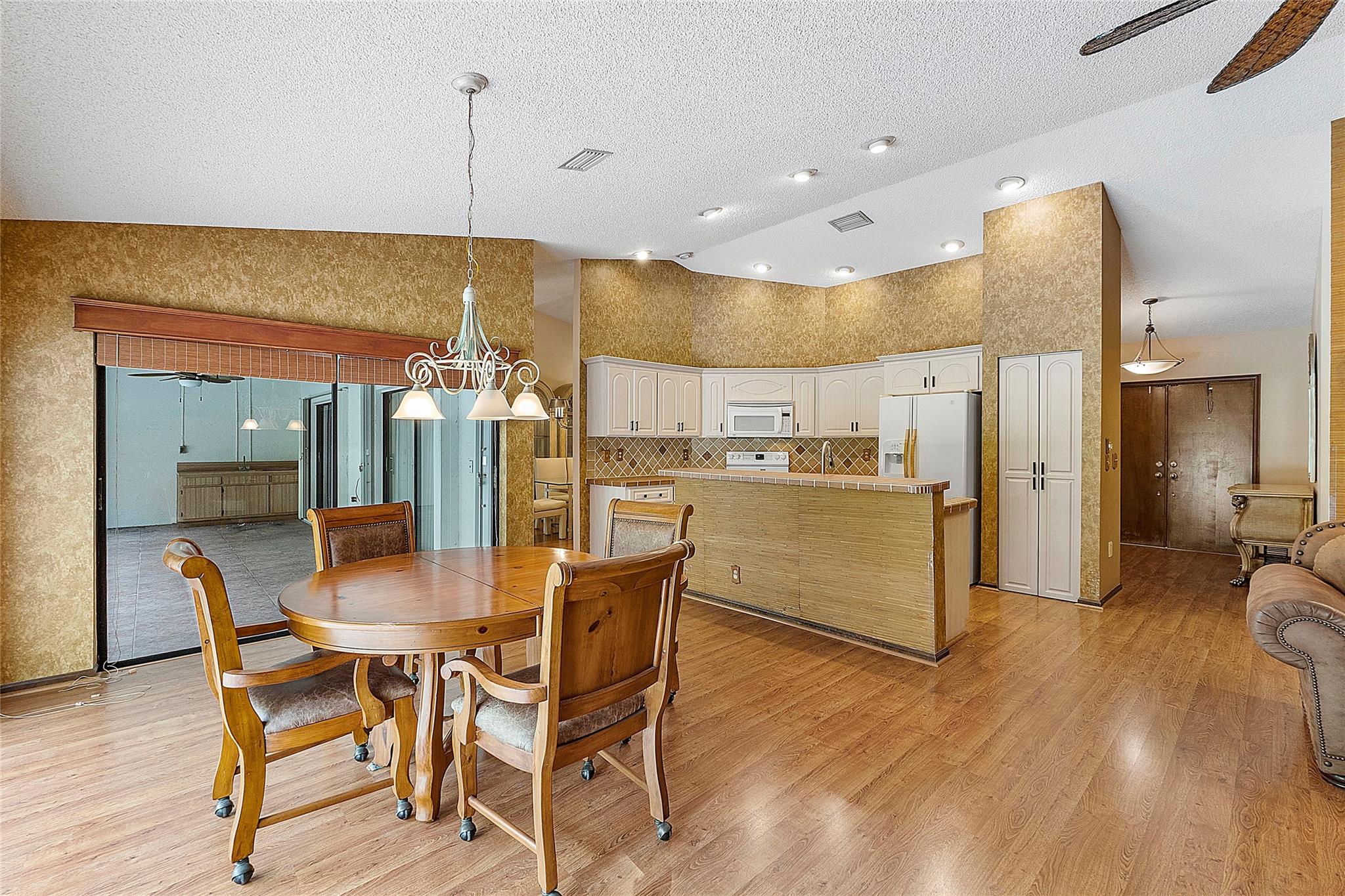 Cypress Glen 104-26 B - Residential