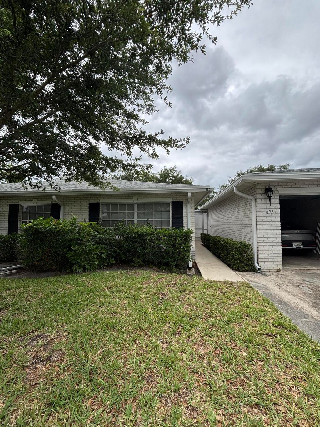 Photo of 10084 S 42nd Dr #122, Boynton Beach, FL 33436 (MLS # B26014245)