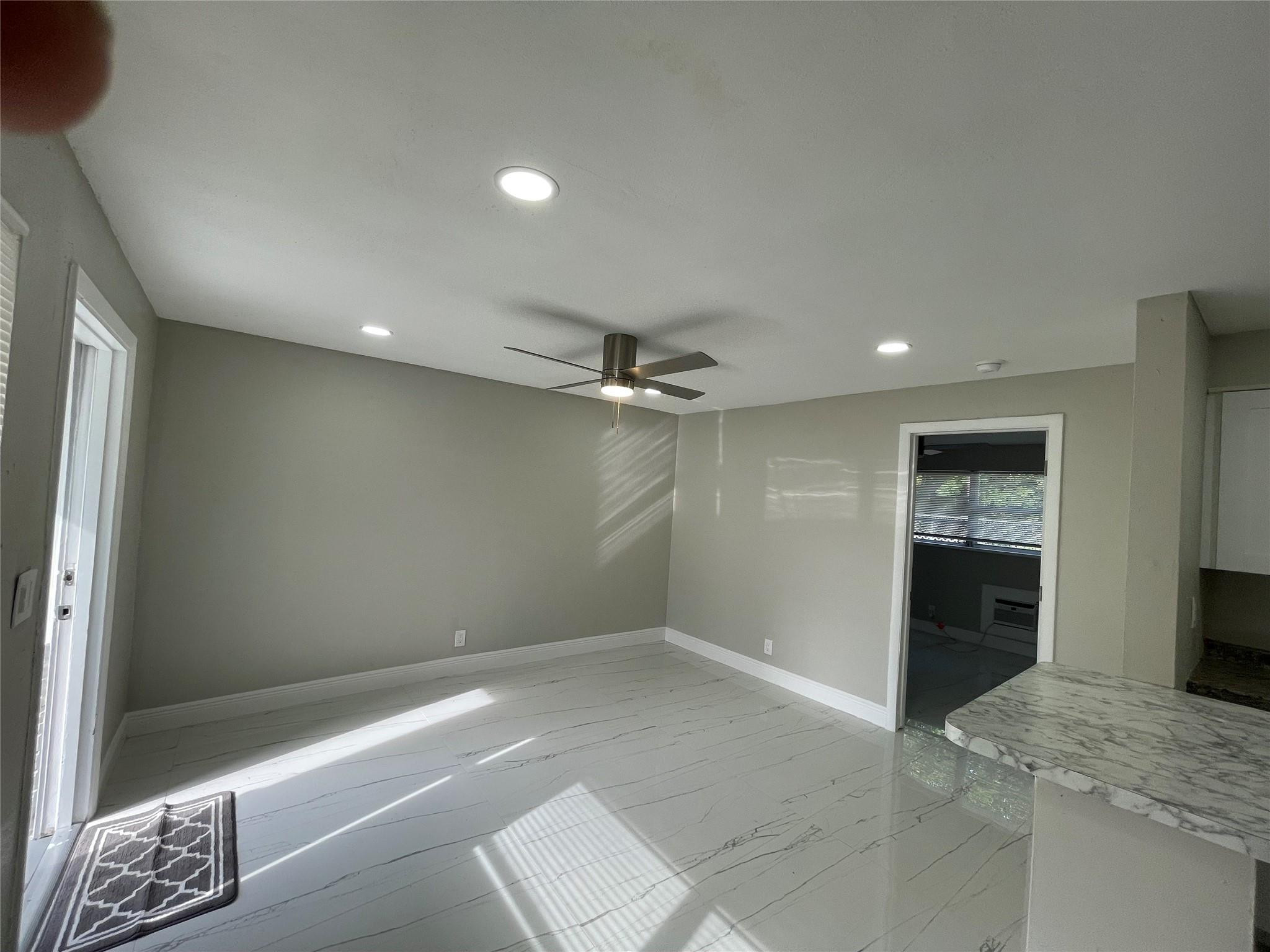 Fairview Amd 10-25 B - Residential Income