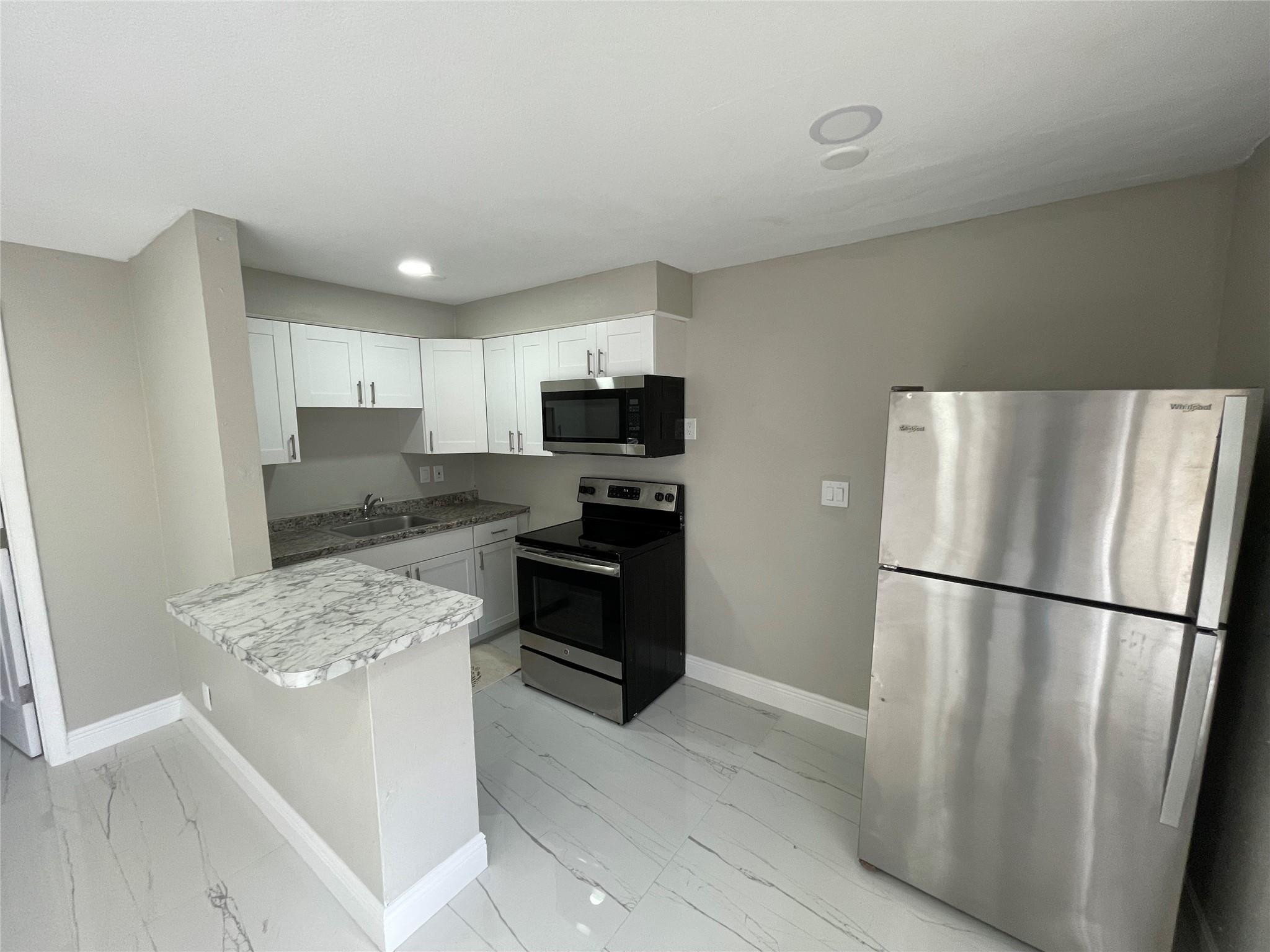 Fairview Amd 10-25 B - Residential Income