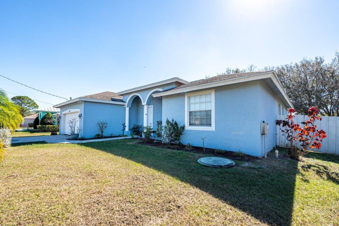 PORT ST LUCIE SECTION 46 1ST REPLAT - Residential