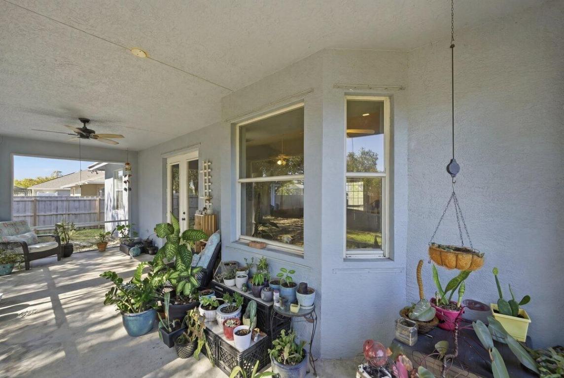 PORT ST LUCIE SECTION 46 1ST REPLAT - Residential