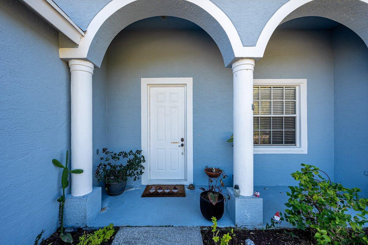 PORT ST LUCIE SECTION 46 1ST REPLAT - Residential