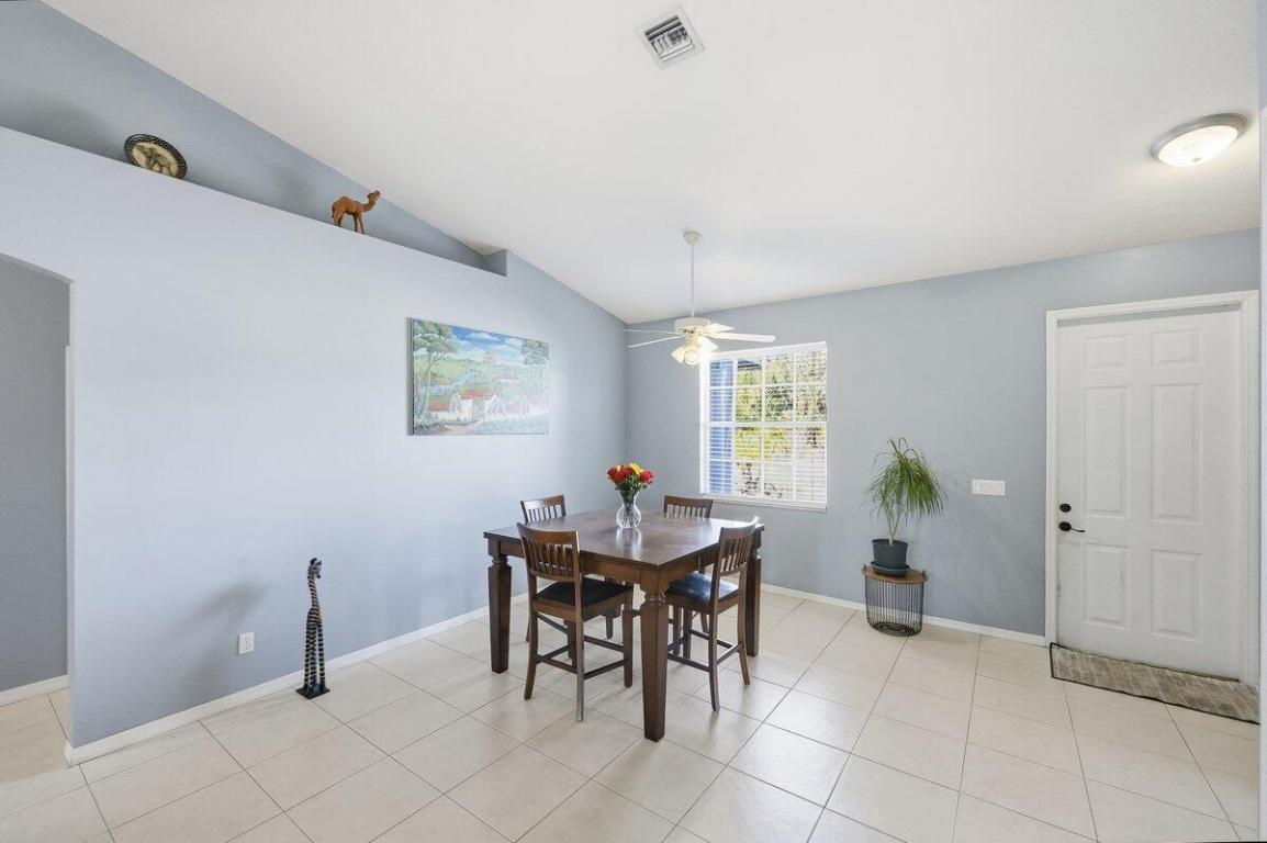 PORT ST LUCIE SECTION 46 1ST REPLAT - Residential