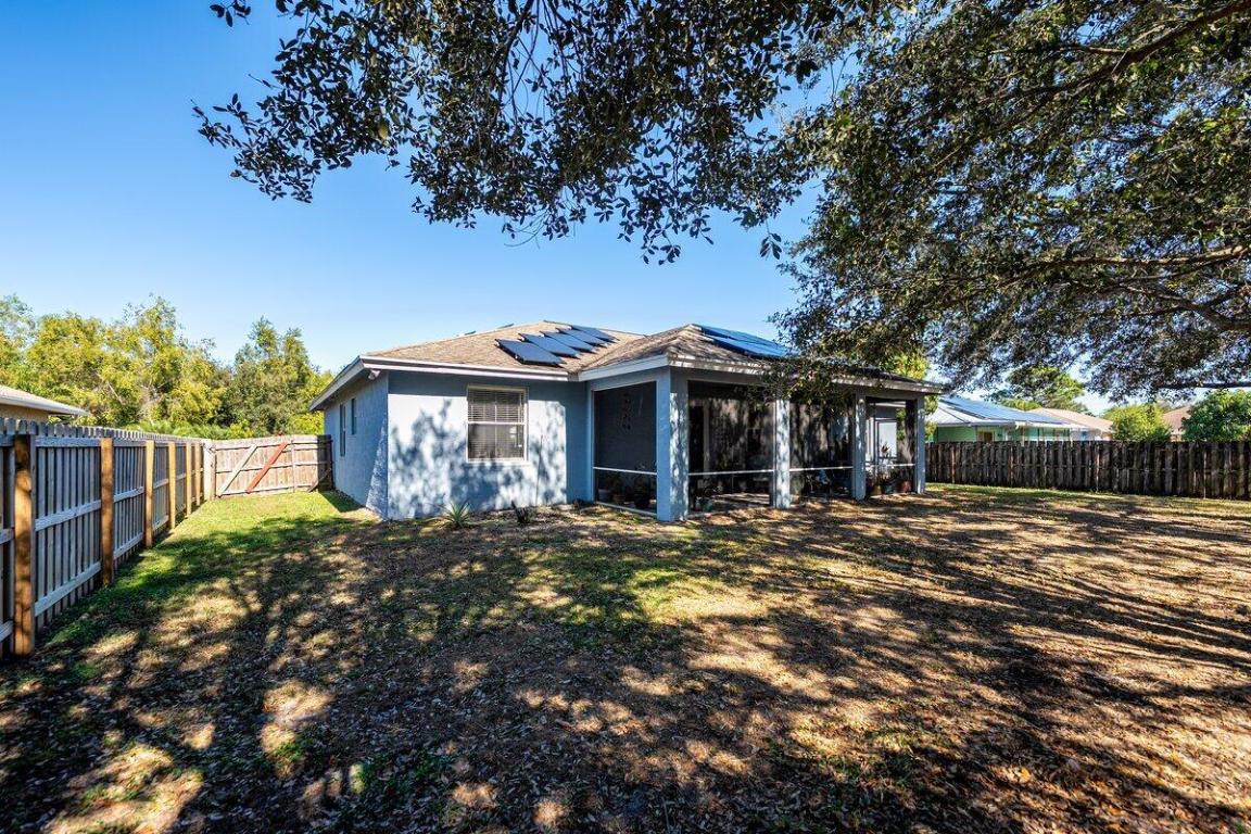 PORT ST LUCIE SECTION 46 1ST REPLAT - Residential