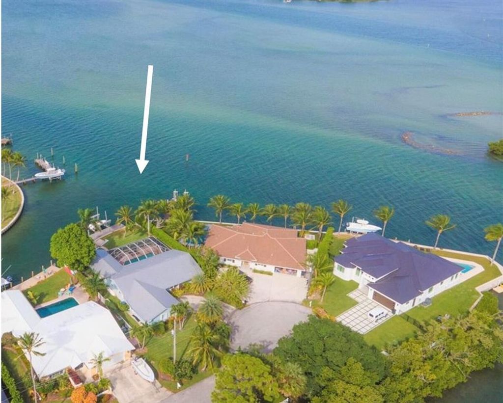 Photo of 968 Marlin Drive, Jupiter, FL 33458 (MLS # R10760146)