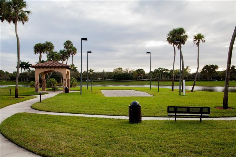 Heron Bay Four 160-1 B - Residential