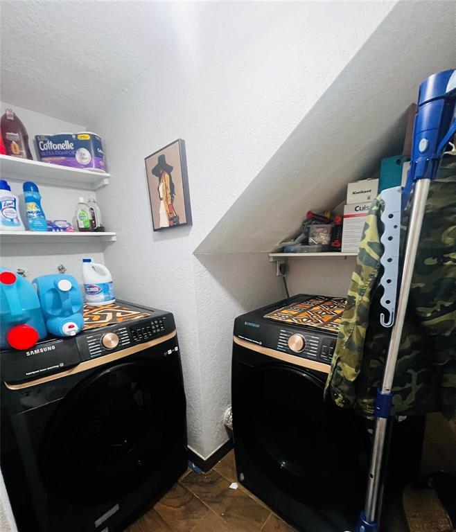 LAGO WEST CLUSTER HOMES - Residential