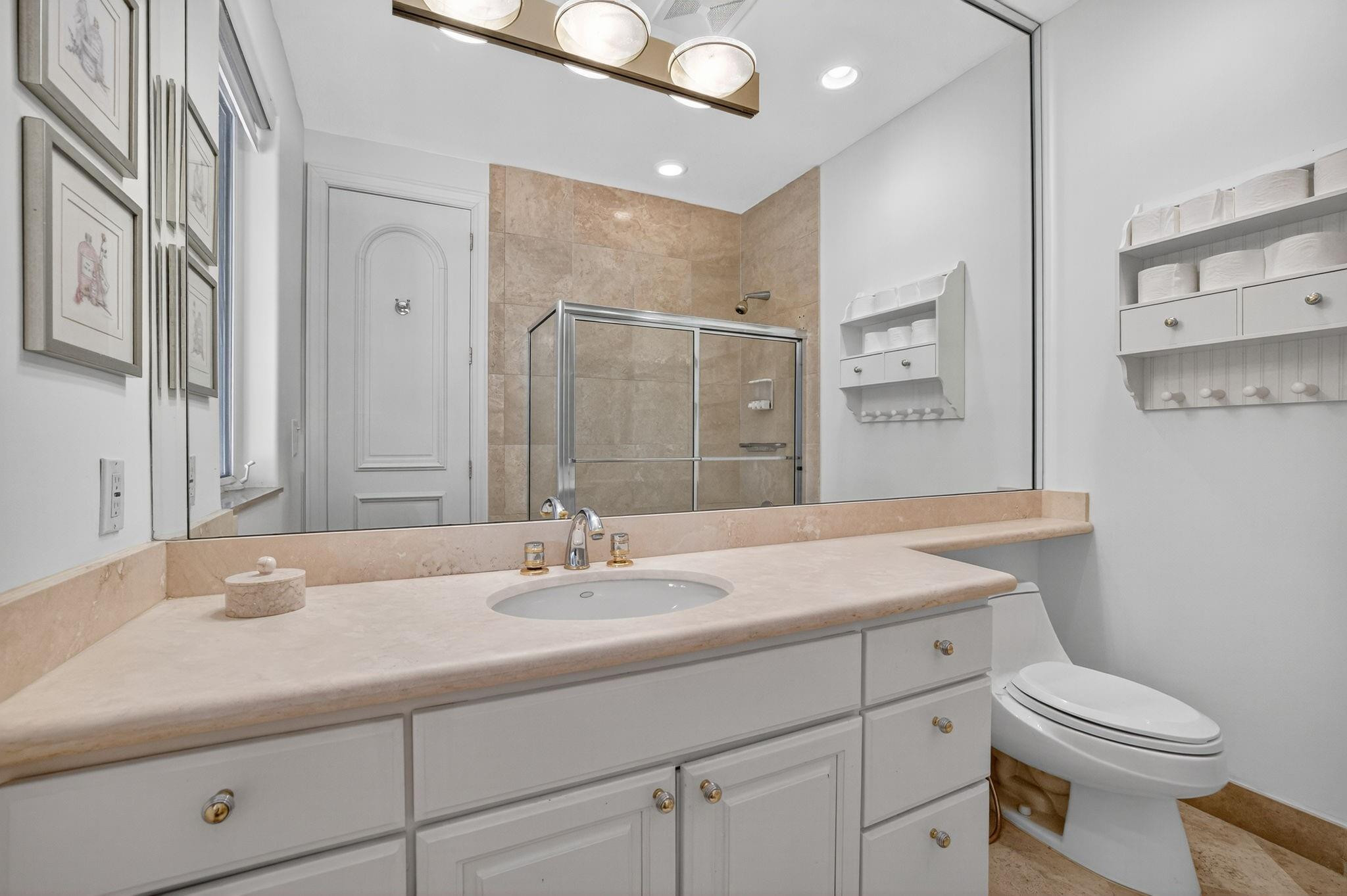 STILWELL ISLES 15-26 B - Residential