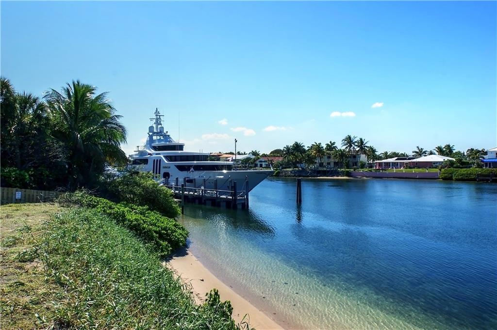 HILLSBORO MILE - Residential