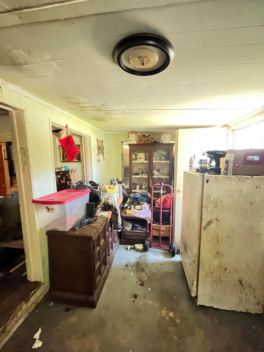 Photo of 1901 Edwards Road, Fort Pierce, FL 34982 (MLS # R11084796)