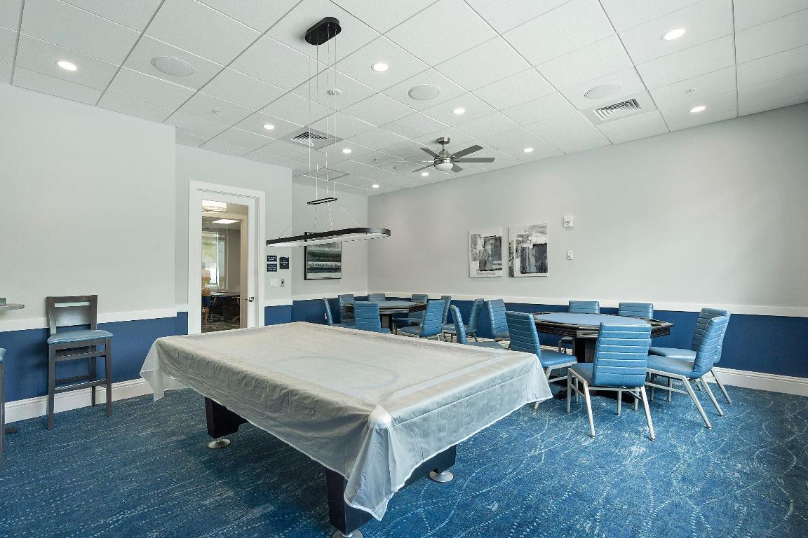 VILLAGES OF ORIOLE BONAIRE - Residential