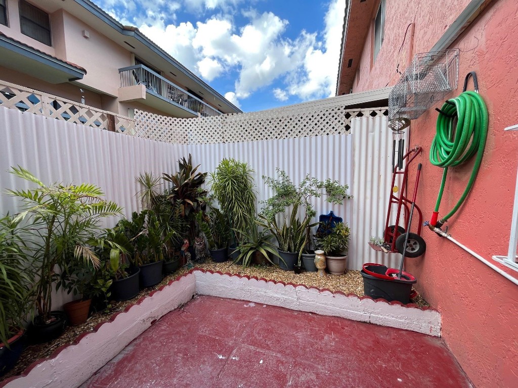 Conquistador Villas Condo - Residential