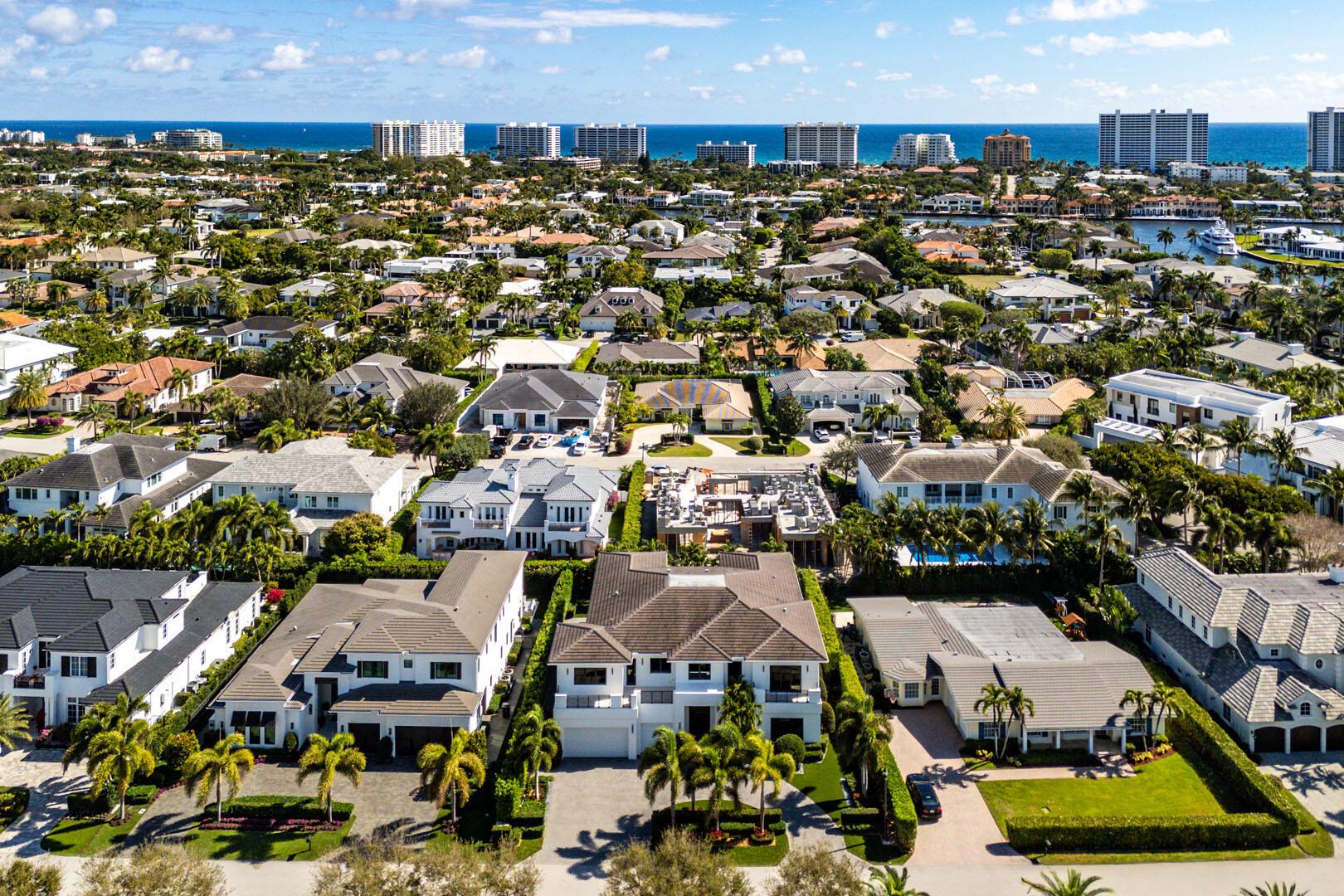 ROYAL PALM YACHT & COUNTR - Residential