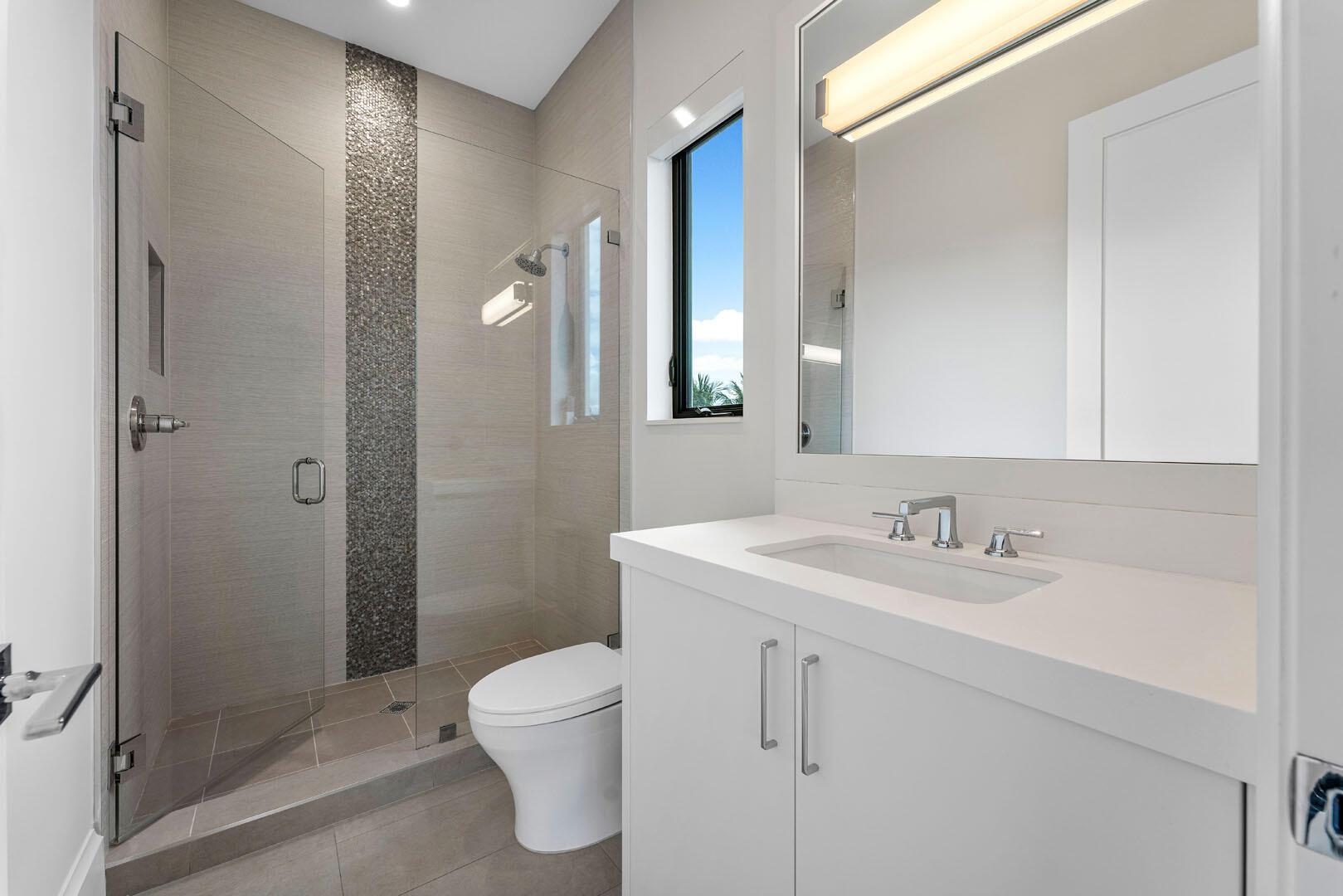 ROYAL PALM YACHT & COUNTR - Residential