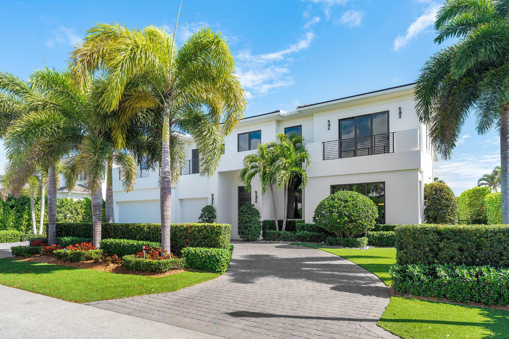 2352 Acorn Palm Road