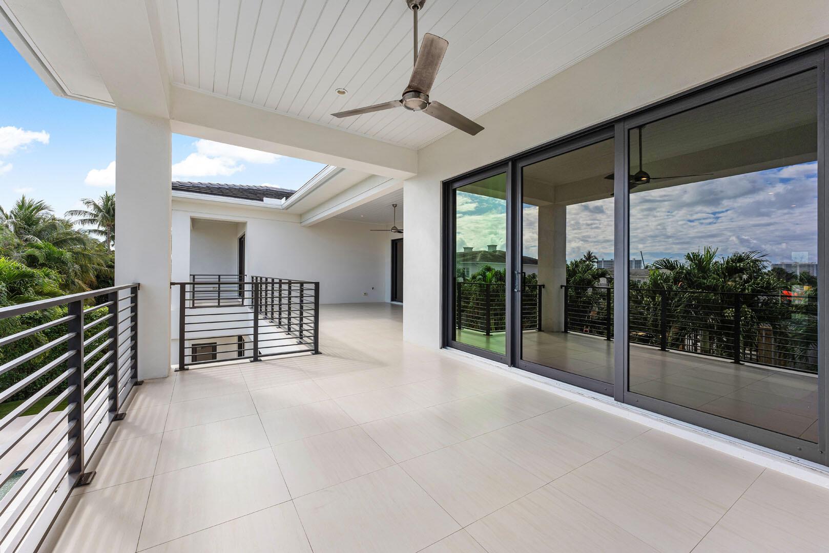 ROYAL PALM YACHT & COUNTR - Residential