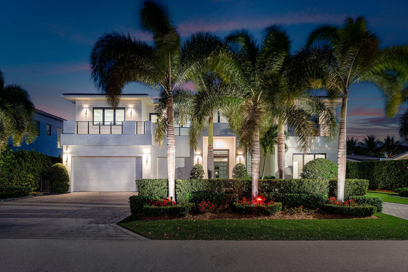 2352 Acorn Palm Road