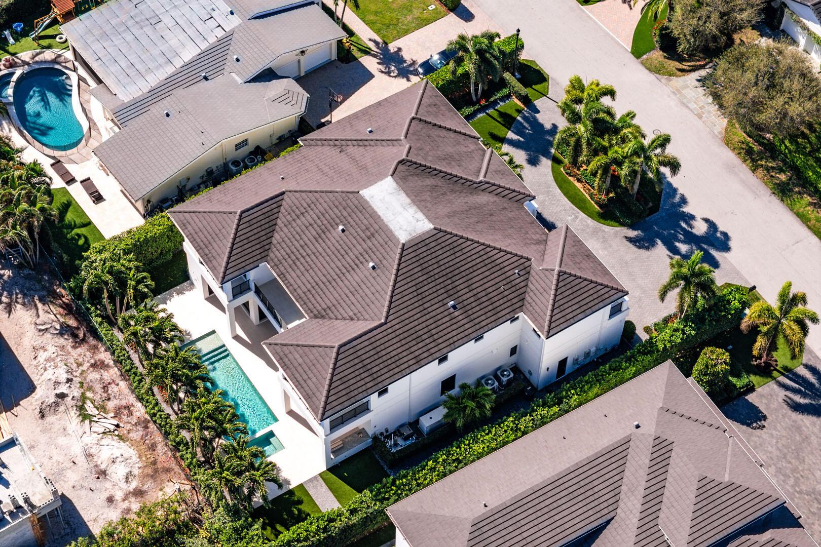 ROYAL PALM YACHT & COUNTR - Residential