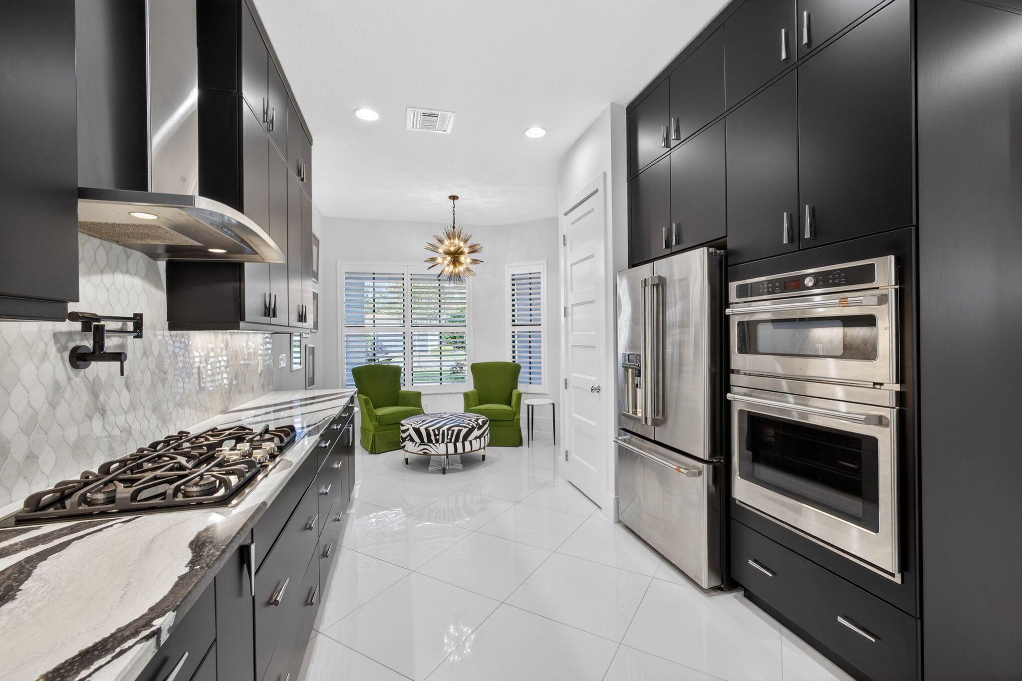 ARTISTRY - Residential