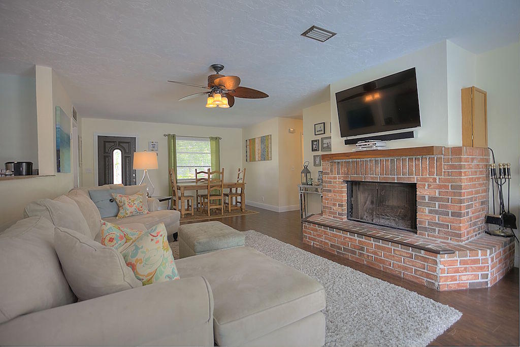 Jupiter in the Pines - Residential