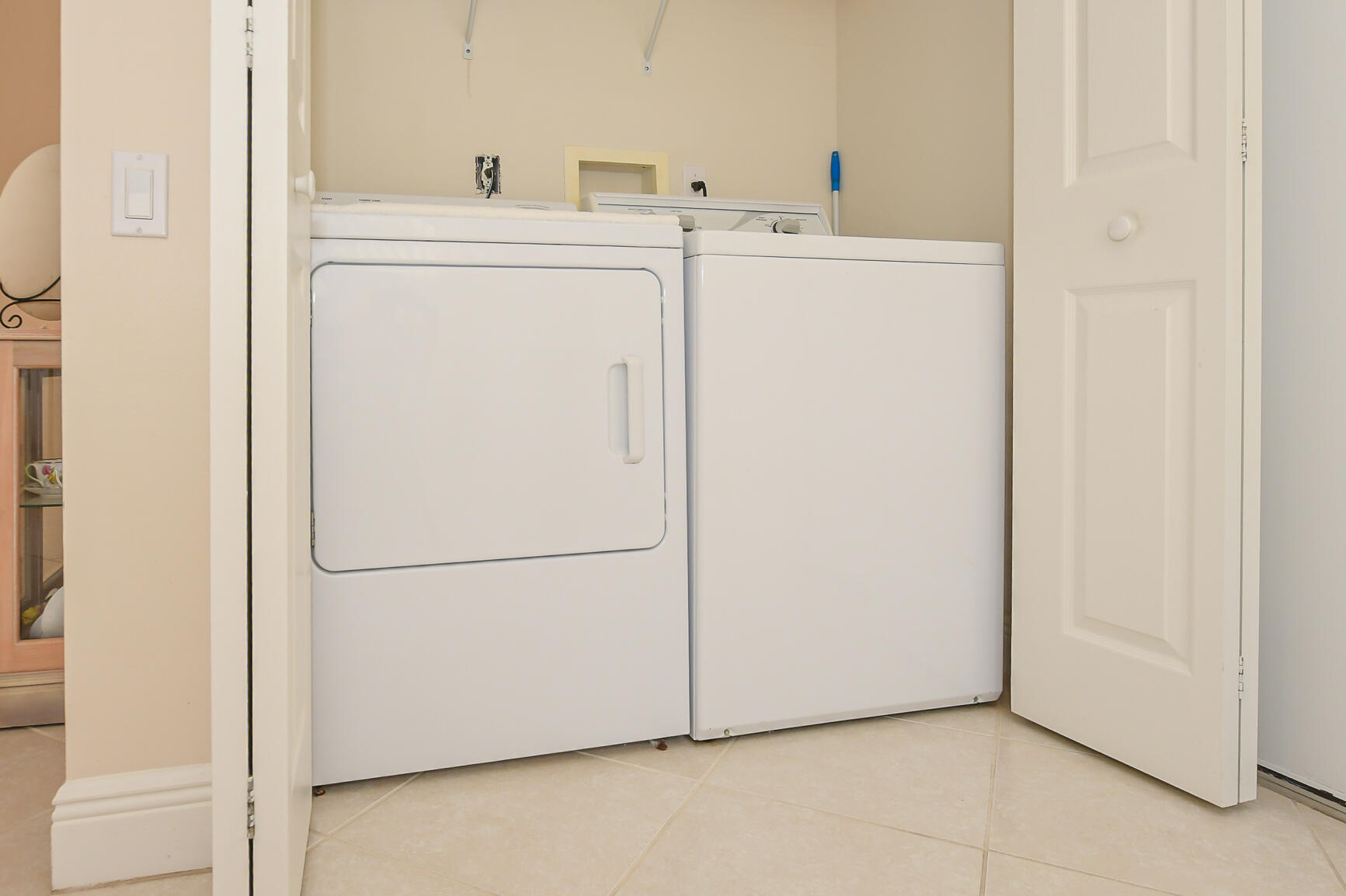 CASCADES AT ST LUCIE WEST - Residential